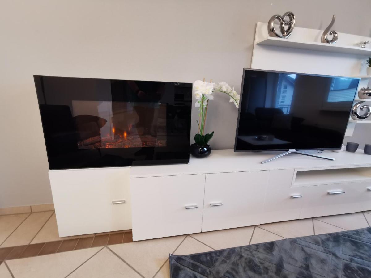 Luxurioeses Wellnes Apartment Bad Essen Exterior foto